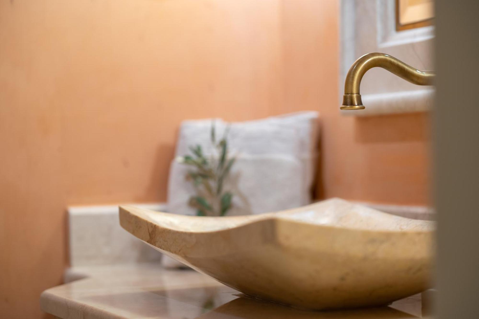 Unique Room With Indoor Pool & Attic Alli Meria Ngoại thất bức ảnh