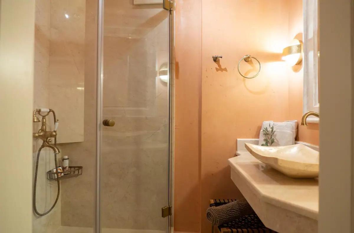 Unique Room With Indoor Pool & Attic Alli Meria Ngoại thất bức ảnh